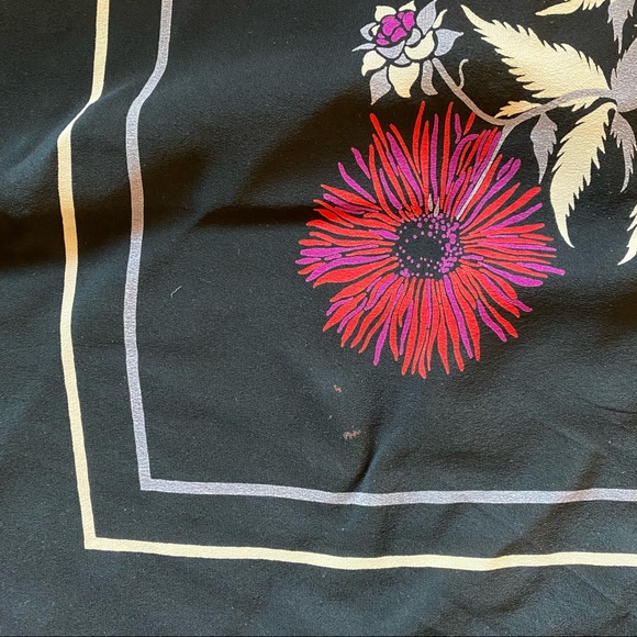 Balenciaga Vintage Silk Floral Scarf Frameable - Picture 4 of 5